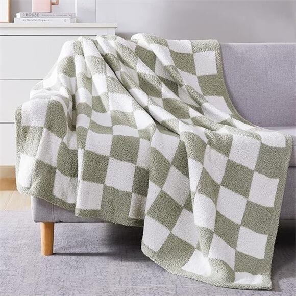 WRENSONGE Checkered Throw Blanket, Sage Green Microfiber Soft Cozy Fluffy Warm - Picture 7 of 7
